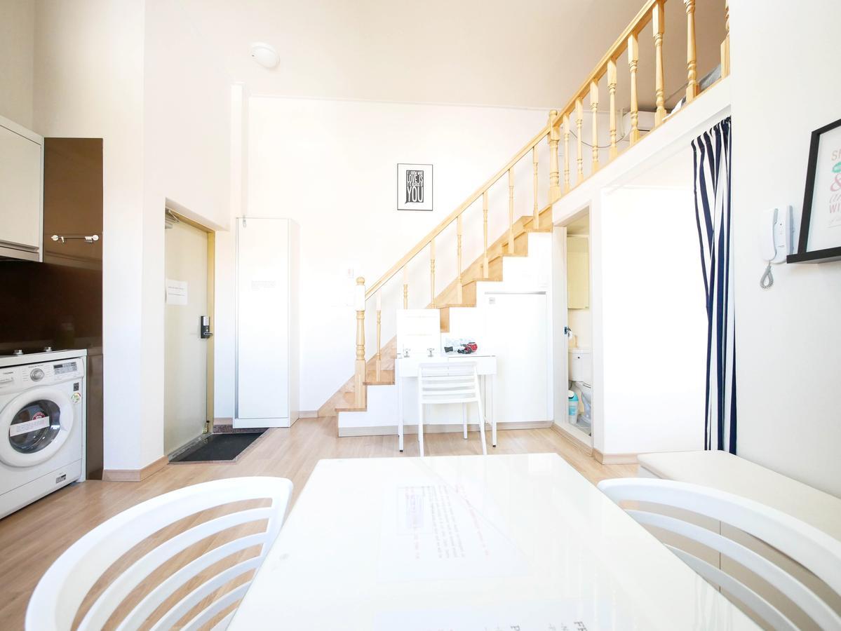 Apartment Modern House 2