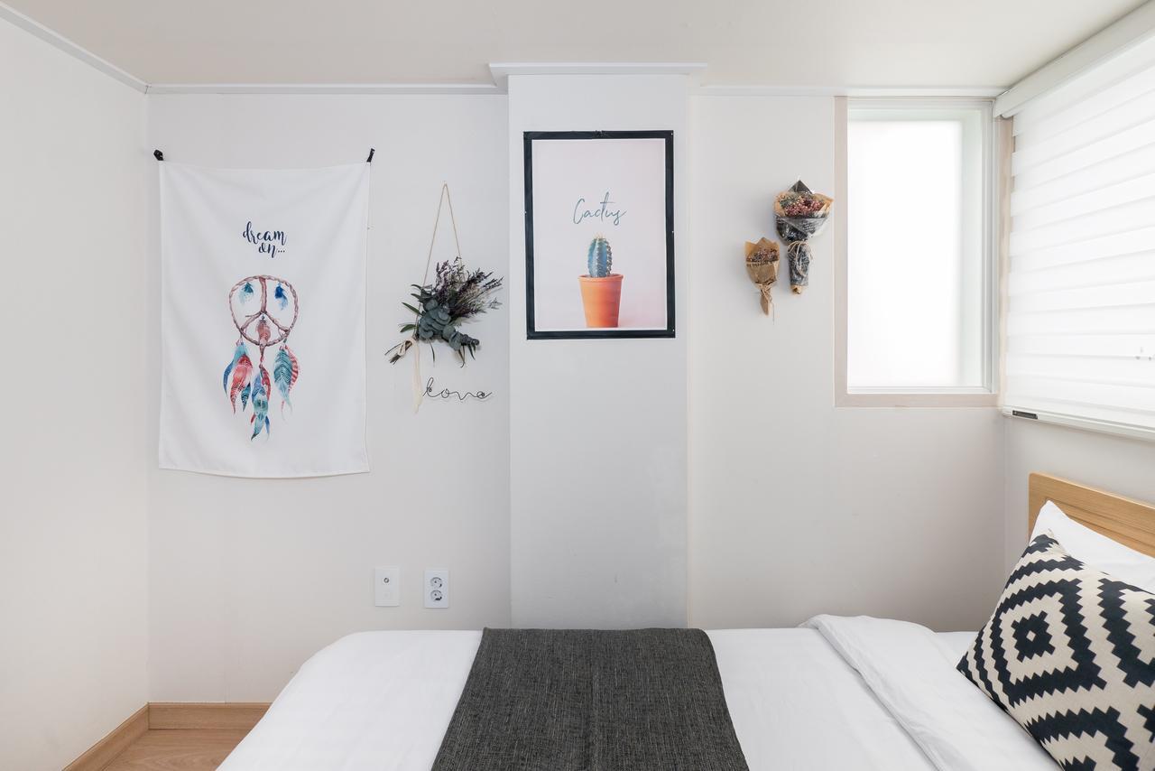Modern House 2 *