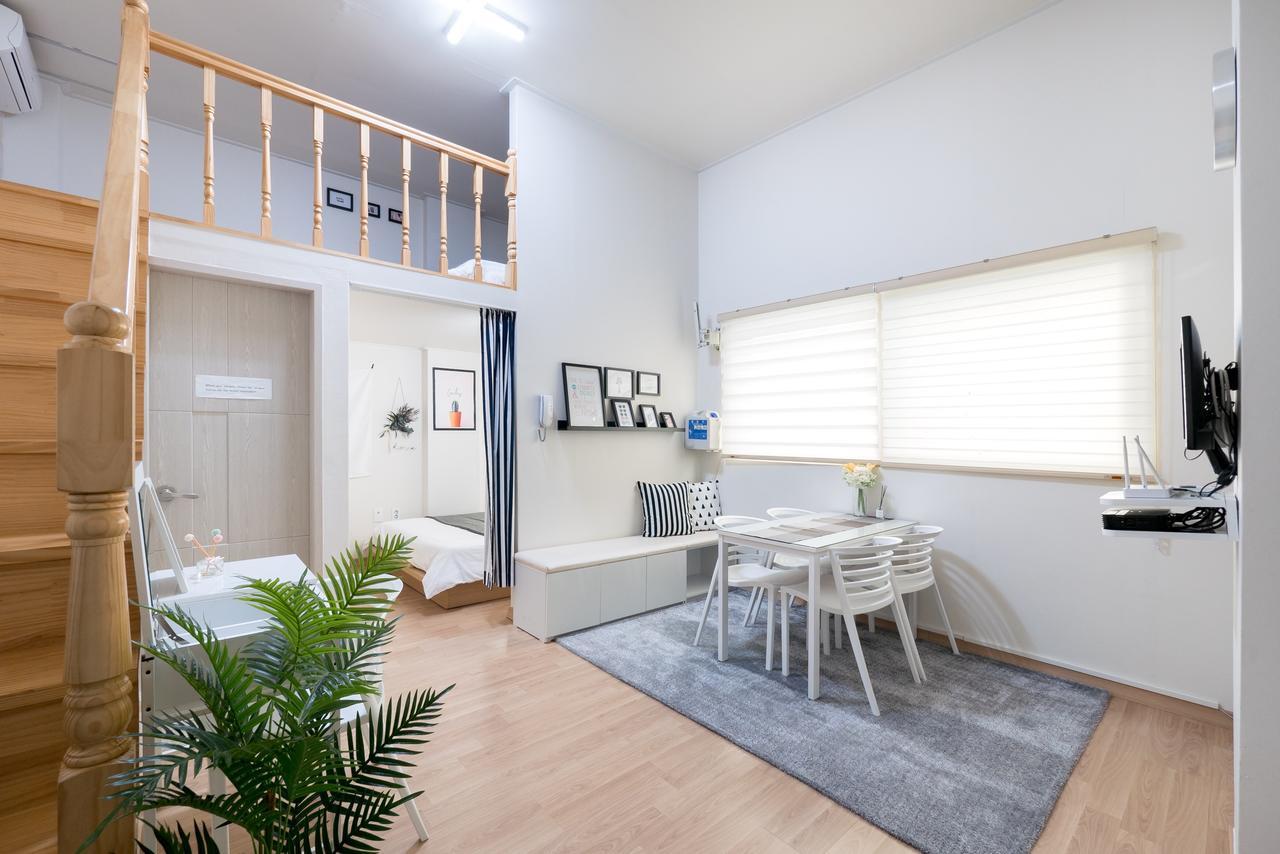 Apartment Modern House 2