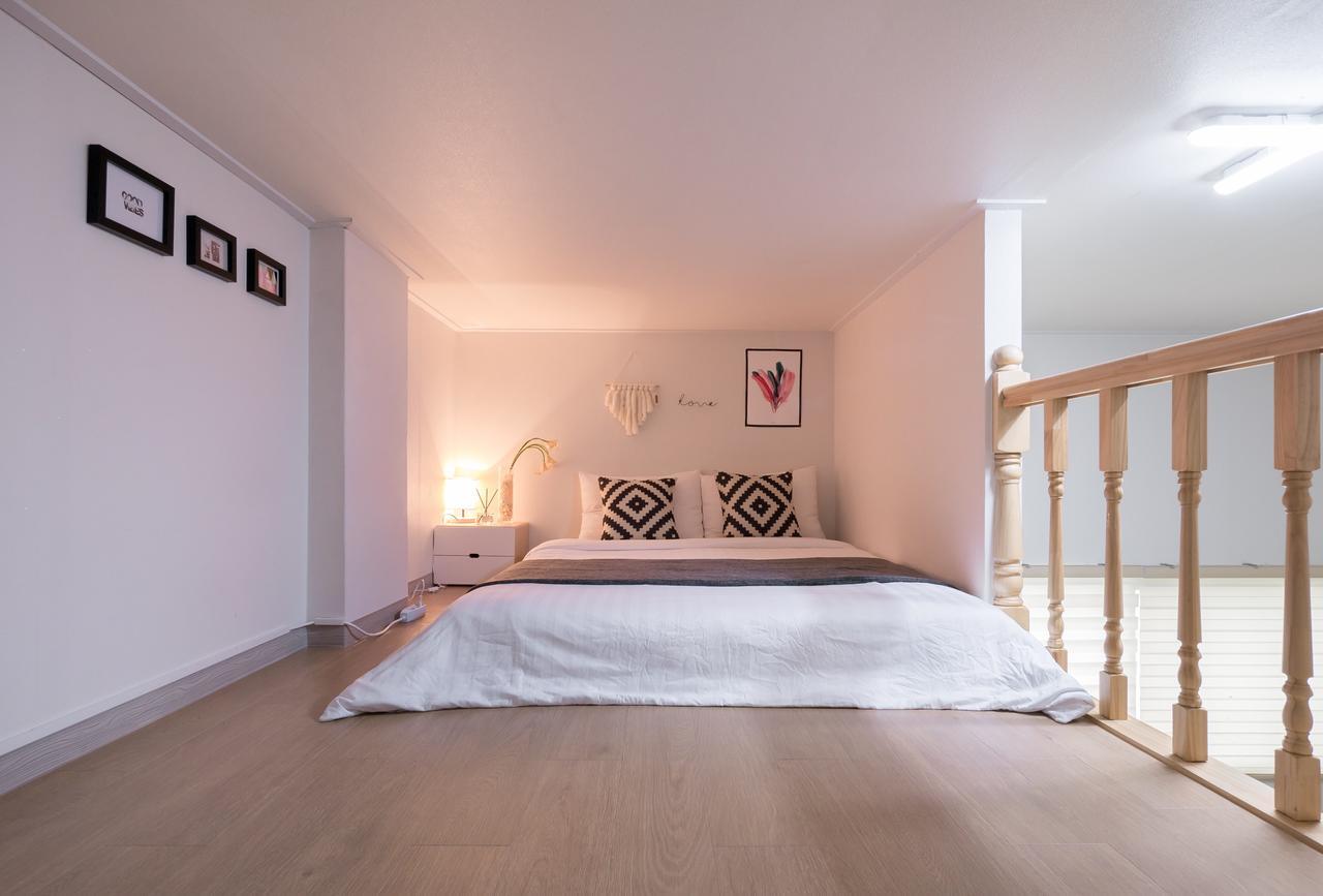 Apartment Modern House 2